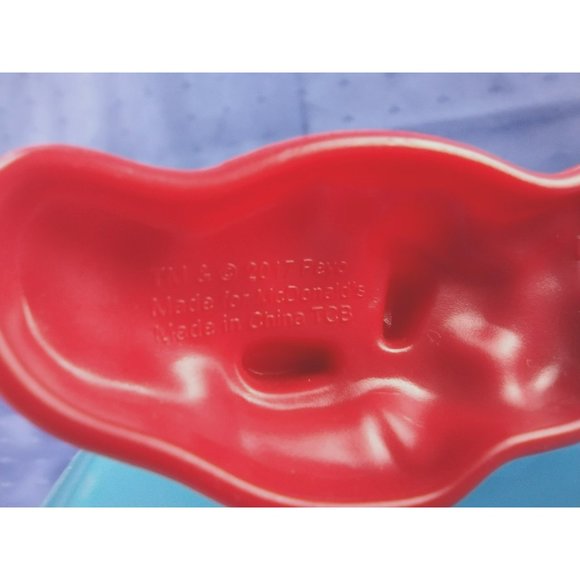 Papa Smurf Girl Smurfs Figurines McDonald's 2017 The Lost Village Toys Mini - Picture 7 of 11